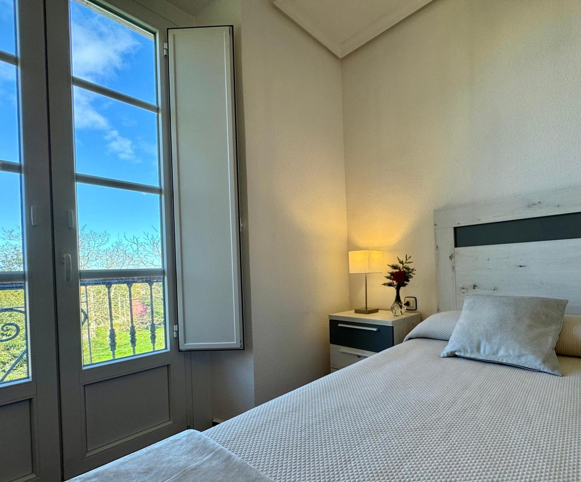 Apartamentos Santa Marina Llanes Exteriör bild
