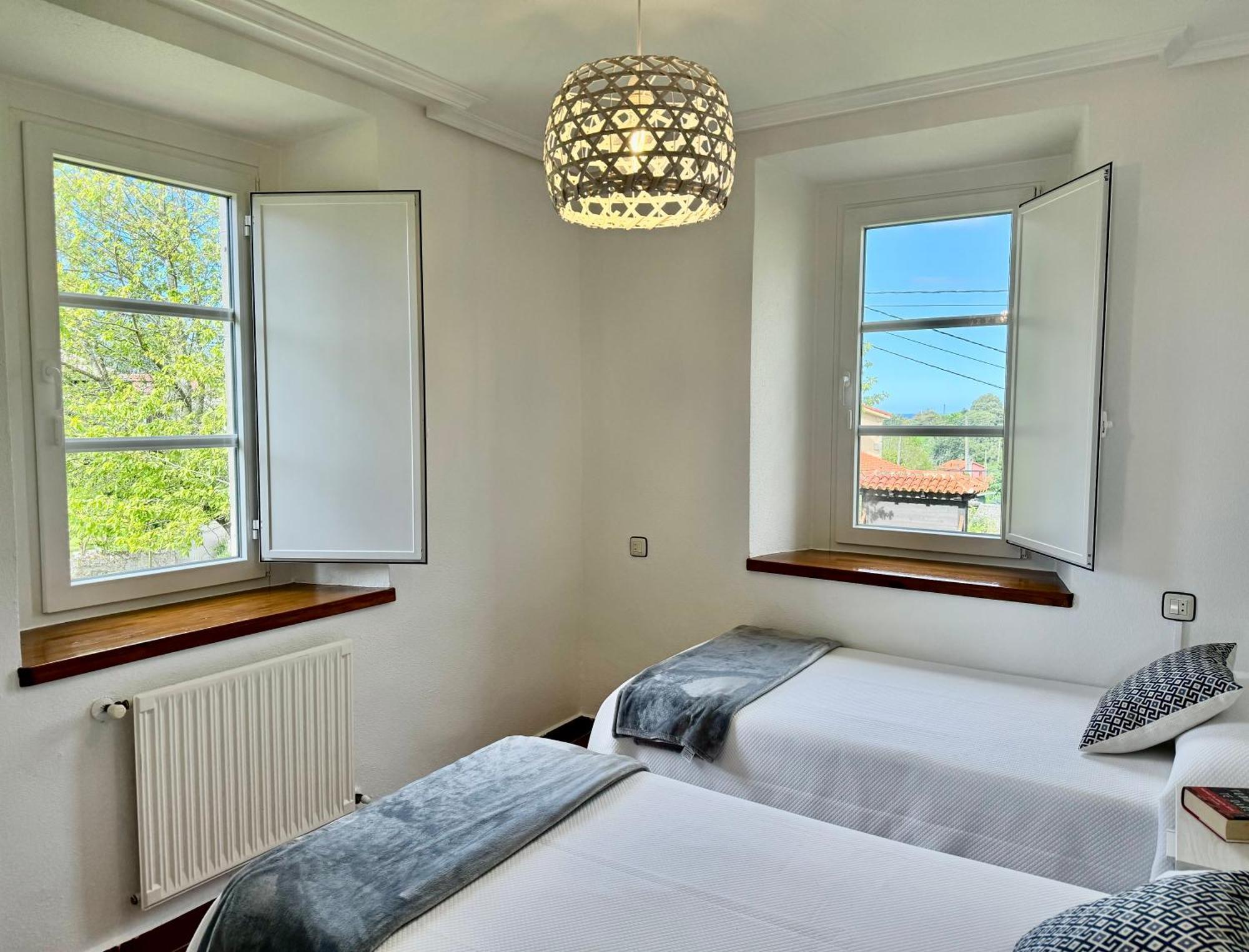 Apartamentos Santa Marina Llanes Exteriör bild