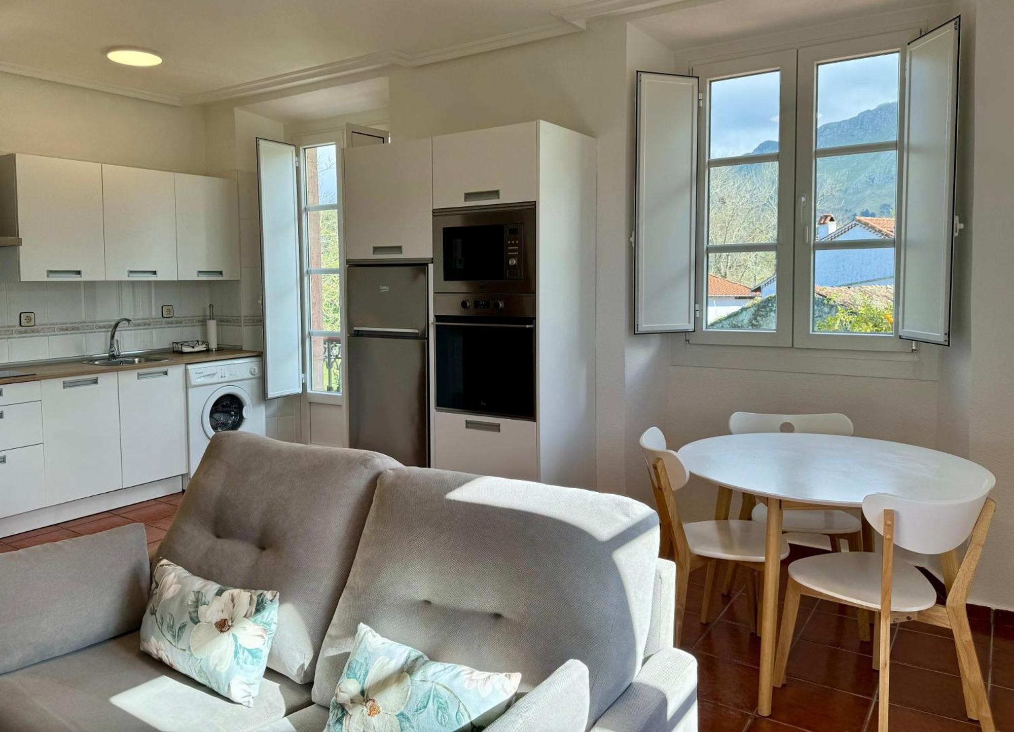 Apartamentos Santa Marina Llanes Exteriör bild