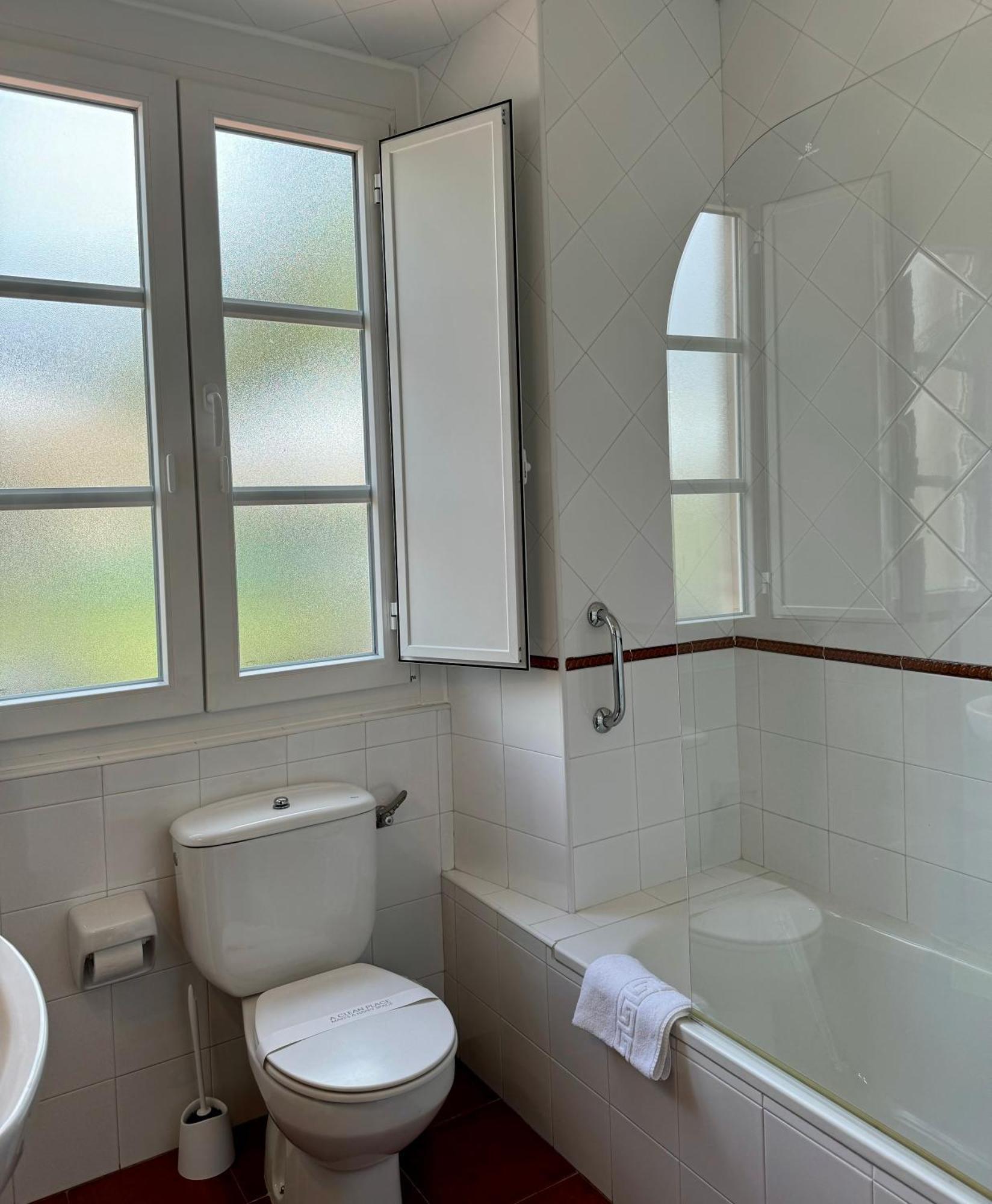 Apartamentos Santa Marina Llanes Exteriör bild